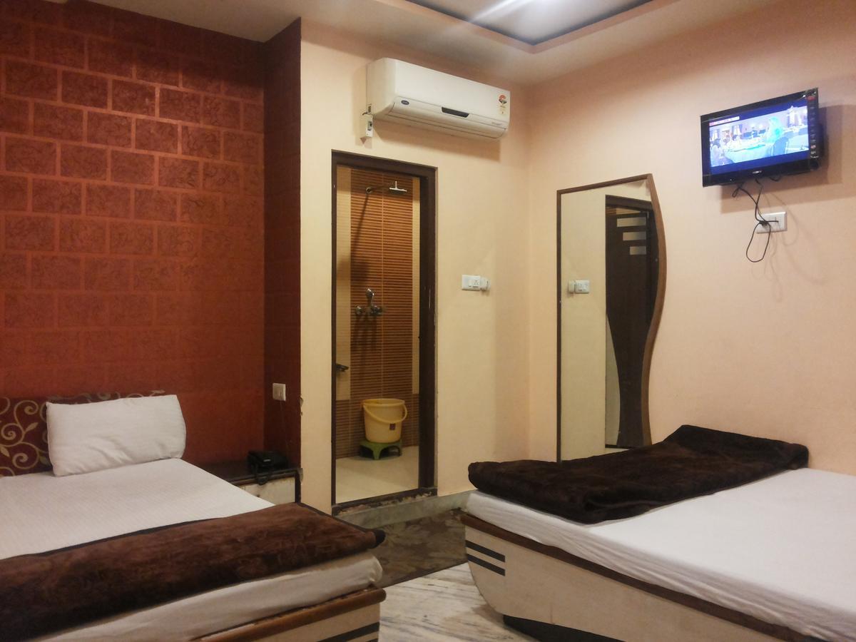 Hotel Lovely Ajmer Esterno foto