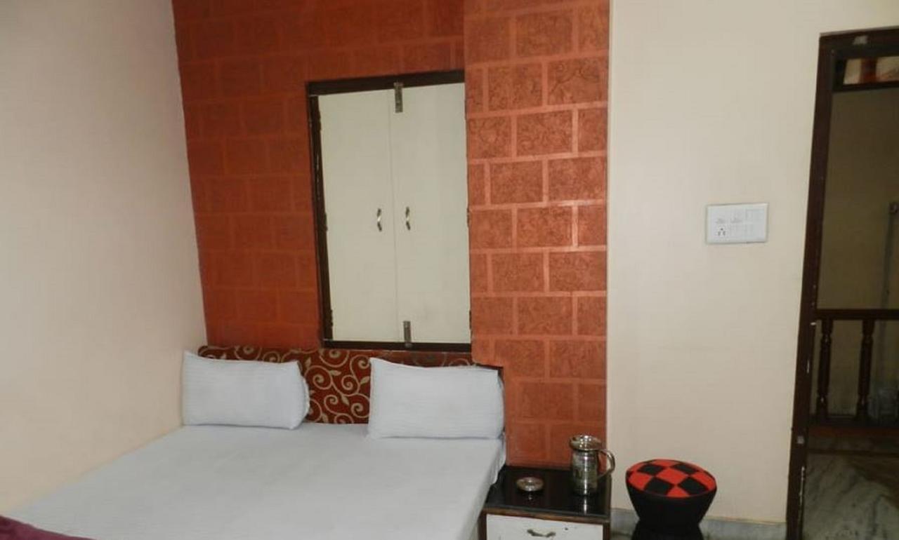 Hotel Lovely Ajmer Esterno foto
